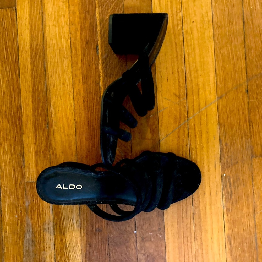 Aldo slip on heel